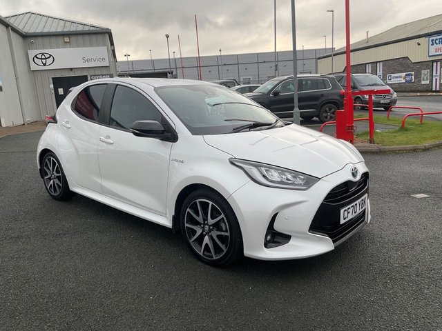 2021 TOYOTA YARIS