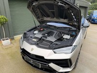 USED 2023 73 LAMBORGHINI URUS 4.0 V8 BiTurbo S SUV 5dr Petrol Auto 4WD Euro 6 (666 ps) 