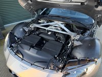 USED 2022 22 ASTON MARTIN VANTAGE 4.0 V8 Roadster 2dr Petrol Auto Euro 6 (510 ps) 