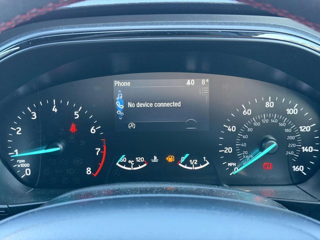 2020 Ford Focus - Photo 9