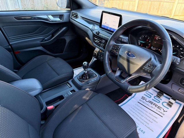 2020 Ford Focus - Photo 5