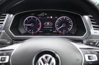 USED 2017 17 VOLKSWAGEN TIGUAN 2.0 TDI BlueMotion Tech SEL SUV 5dr Diesel DSG 4Motion Euro 6 (s/s) (150 ps) 