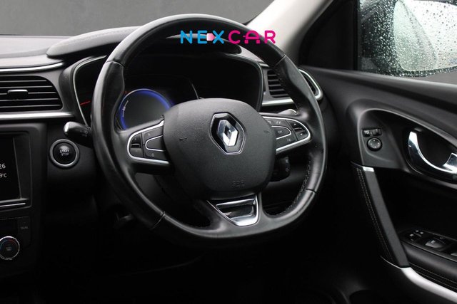 2016 RENAULT KADJAR 2016 1.5 dCi Signature S Nav SUV 5dr Diesel Manual Euro 6 (s/s) (110 ps) - Photo 9