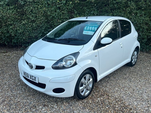 2012 TOYOTA AYGO - Photo 3