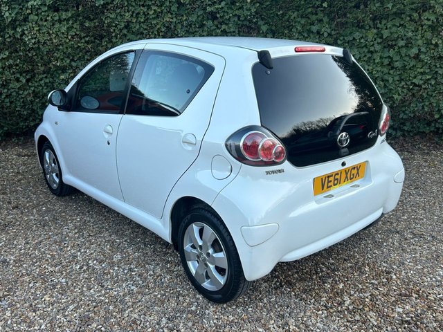 2012 TOYOTA AYGO - Photo 5