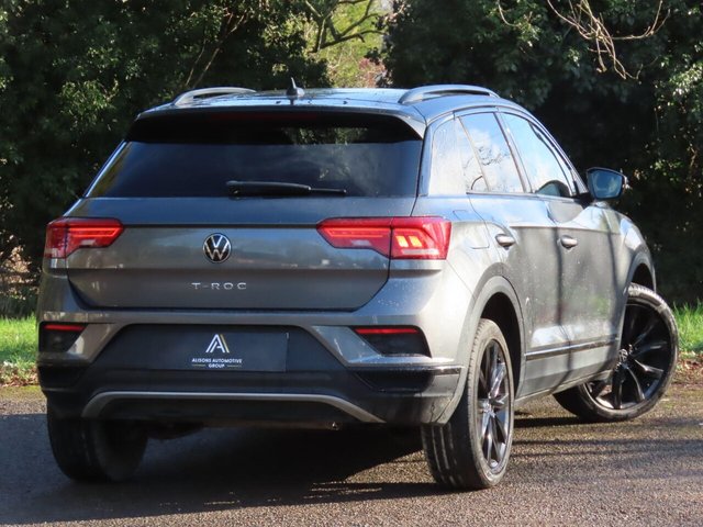 2021 VOLKSWAGEN T-ROC - Photo 5