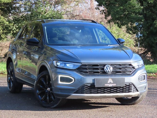 2021 VOLKSWAGEN T-ROC - Photo 4