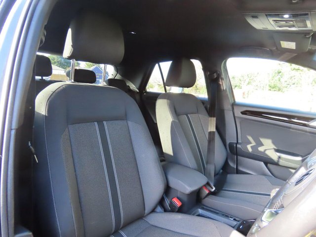 2021 VOLKSWAGEN T-ROC - Photo 10