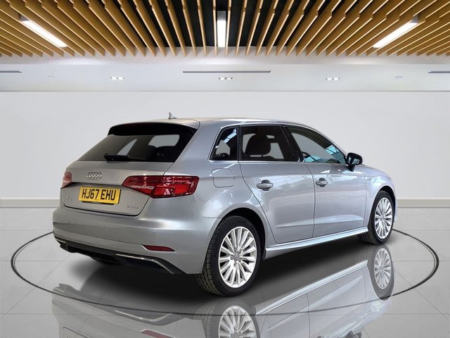 2017 Audi A3 1.4L E-Tron 5dr - Photo 7