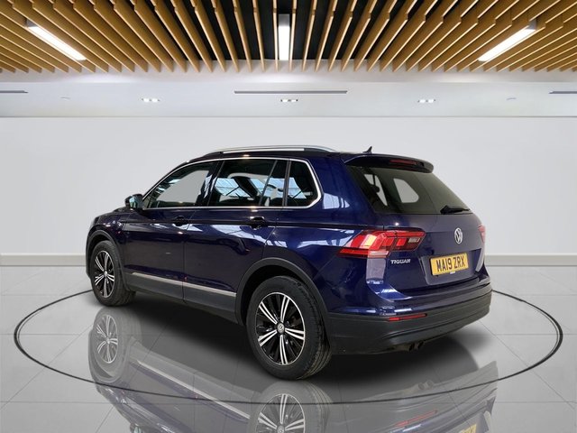 2019 Volkswagen Tiguan 1.5L SE Navigation 5dr - Photo 6