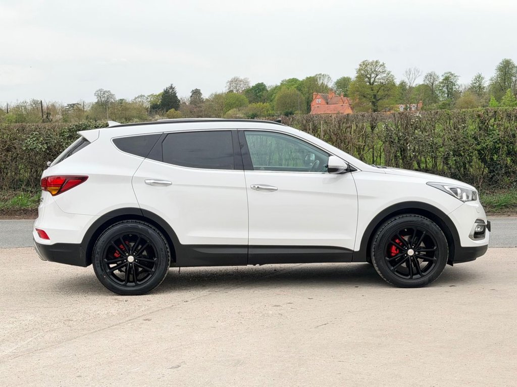 USED 2016 65 HYUNDAI SANTA FE 2.2 CRDi Blue Drive Premium SE SUV 5dr Diesel Auto 4WD Euro 6 (s/s) (7 Seat) (200ps) 5 Services|Roof|Camera|SatNav|R.F Sensors|Heated & Cold Seats|