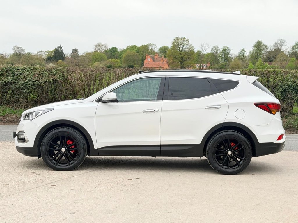 USED 2016 65 HYUNDAI SANTA FE 2.2 CRDi Blue Drive Premium SE SUV 5dr Diesel Auto 4WD Euro 6 (s/s) (7 Seat) (200ps) 5 Services|Roof|Camera|SatNav|R.F Sensors|Heated & Cold Seats|