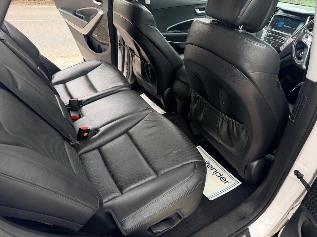 USED 2016 65 HYUNDAI SANTA FE 2.2 CRDi Blue Drive Premium SE SUV 5dr Diesel Auto 4WD Euro 6 (s/s) (7 Seat) (200ps) 5 Services|Roof|Camera|SatNav|R.F Sensors|Heated & Cold Seats|