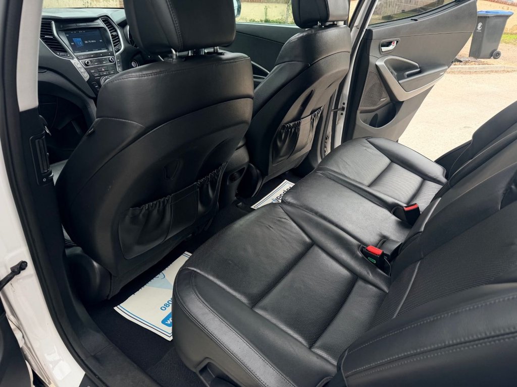 USED 2016 65 HYUNDAI SANTA FE 2.2 CRDi Blue Drive Premium SE SUV 5dr Diesel Auto 4WD Euro 6 (s/s) (7 Seat) (200ps) 5 Services|Roof|Camera|SatNav|R.F Sensors|Heated & Cold Seats|