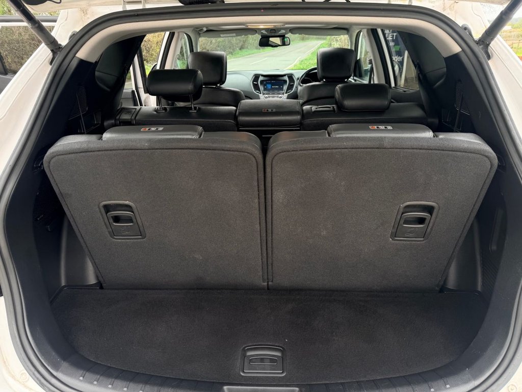 USED 2016 65 HYUNDAI SANTA FE 2.2 CRDi Blue Drive Premium SE SUV 5dr Diesel Auto 4WD Euro 6 (s/s) (7 Seat) (200ps) 5 Services|Roof|Camera|SatNav|R.F Sensors|Heated & Cold Seats|
