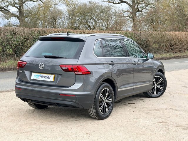 2018 Volkswagen Tiguan 1.4L SE Navigation 5dr - Photo 6