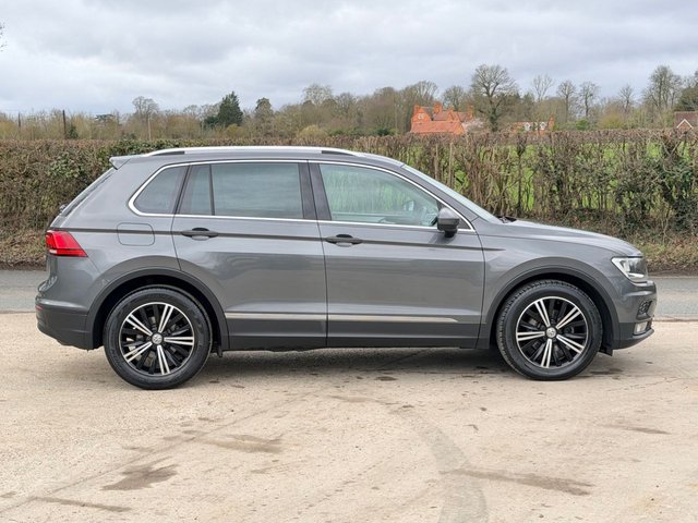 2018 Volkswagen Tiguan 1.4L SE Navigation 5dr - Photo 8