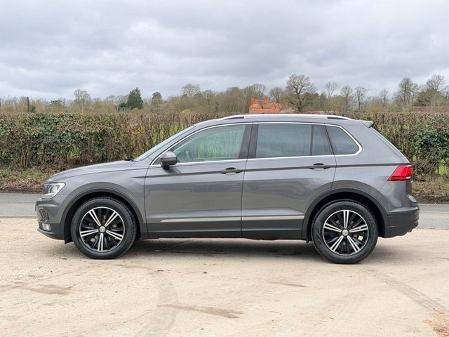 2018 Volkswagen Tiguan 1.4L SE Navigation 5dr - Photo 9