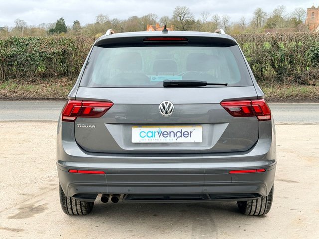 2018 Volkswagen Tiguan 1.4L SE Navigation 5dr - Photo 11
