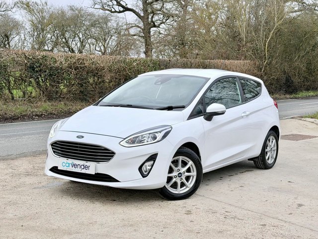 2019 Ford Fiesta 1.1L Zetec 3dr - Photo 3