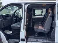 USED 2018 18 FORD TRANSIT CUSTOM 2.0 320 EcoBlue Crew Van Double Cab 5dr Diesel Manual L2 H1 Euro 6 (6 Seat) (130 ps) A/C | BLUETOOTH | HEATED WINDSCREEN