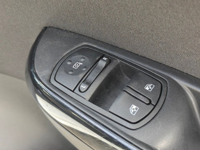 2019 VAUXHALL CORSA - Photo 12
