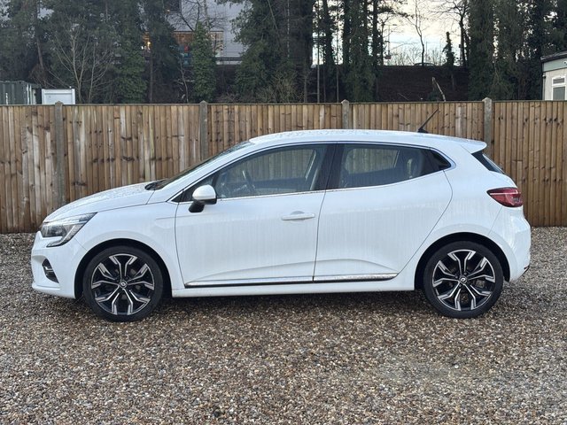 2022 RENAULT CLIO - Photo 2