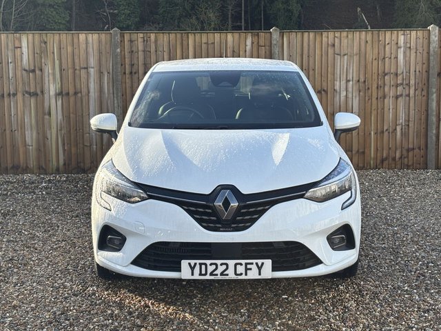 2022 RENAULT CLIO - Photo 8