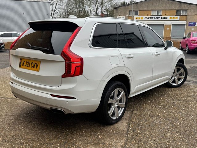 2021 Volvo Xc90 2L Momentum 5dr - Photo 4