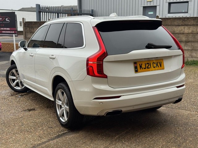 2021 Volvo Xc90 2L Momentum 5dr - Photo 6