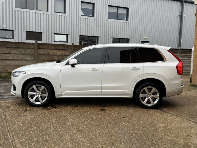 2021 Volvo Xc90 2L Momentum 5dr - Photo 7