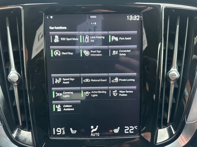 2020 Volvo V60 Cross Country 2L Plus 5dr - Photo 10