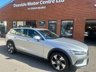 USED 2020 70 VOLVO V60 CROSS COUNTRY 2.0 D4 Plus Estate 5dr Diesel Auto AWD Euro 6 (s/s) (190 ps) Stamped service book : Bluetooth : Sat Nav : DAB Radio : Leather upholstery : Elec driver seat : Heated front seats : Isofix : Air-conditioning : Front + rear parking sensors : Remotely operated tailgate : Cargo/Load cover