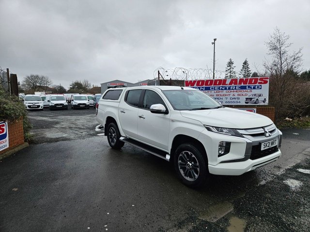 View our MITSUBISHI L200
