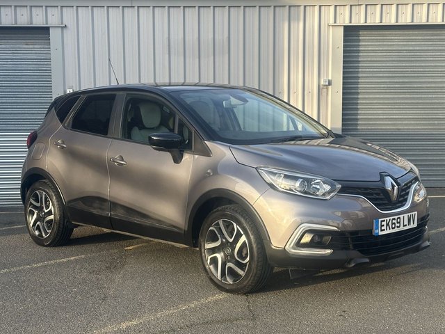 2019 RENAULT CAPTUR - Photo 7
