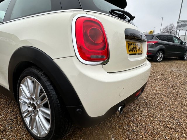 2016 MINI Hatch 1.5L Cooper 3dr - Photo 10