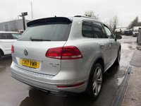 USED 2017 17 VOLKSWAGEN TOUAREG 3.0 TDI V6 BlueMotion Tech R-Line Plus SUV 5dr Diesel Tiptronic 4WD Euro 6 (s/s) (262 ps) EXCELLENT SPECIFICATION 12 MTHS MOT
