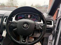 USED 2017 17 VOLKSWAGEN TOUAREG 3.0 TDI V6 BlueMotion Tech R-Line Plus SUV 5dr Diesel Tiptronic 4WD Euro 6 (s/s) (262 ps) EXCELLENT SPECIFICATION 12 MTHS MOT