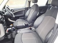 USED 2013 13 MINI COUNTRYMAN 1.6 Cooper D SUV 5dr Diesel Manual ALL4 Euro 5 (s/s) (112 ps) LOW MILES 2 KEYS