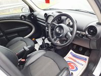 USED 2013 13 MINI COUNTRYMAN 1.6 Cooper D SUV 5dr Diesel Manual ALL4 Euro 5 (s/s) (112 ps) LOW MILES 2 KEYS