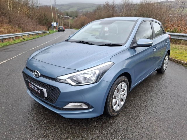 2016 HYUNDAI I20 - Photo 3