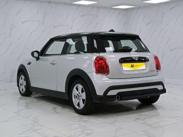 2022 MINI Hatch 1.5L Cooper Classic 3dr - Photo 10