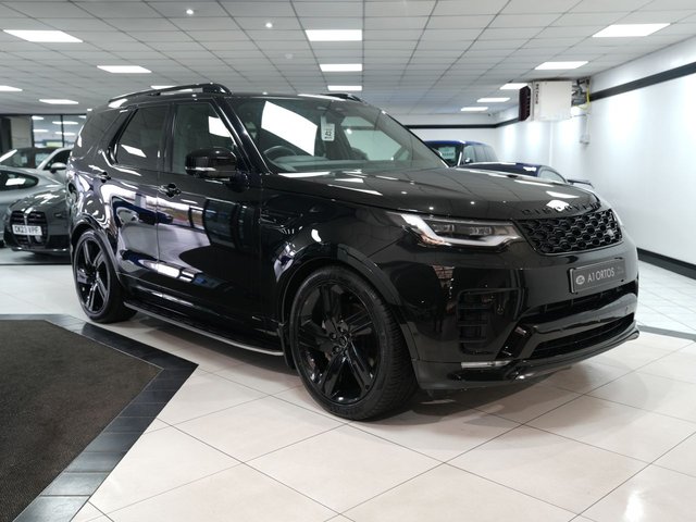 View our Land Rover Discovery 3.0 D300 MHEV R-Dynamic HSE SUV 5dr Diesel Auto 4WD Euro 6 (s/s) (300 ps)