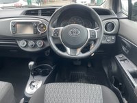 USED 2013 13 TOYOTA YARIS 1.33 Dual VVT-i TR Hatchback 5dr Petrol Multidrive S Euro 5 (101 ps) 