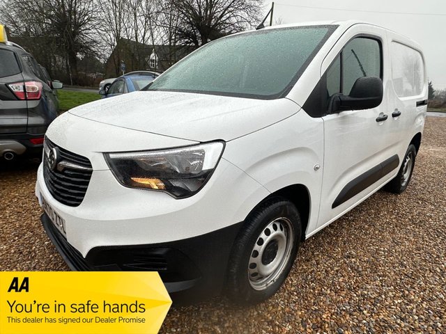 2020 Vauxhall Combo 1.6L Edition 4dr