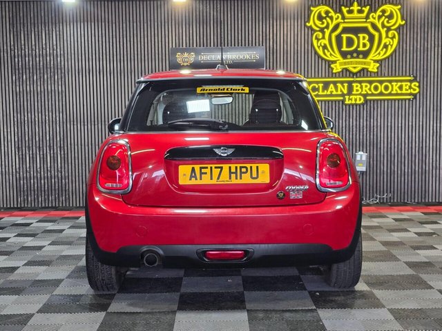 2017 MINI HATCH 1.5 Cooper Euro 6 (s/s) 3dr - Photo 4