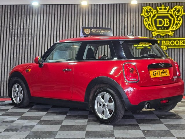 2017 MINI HATCH 1.5 Cooper Euro 6 (s/s) 3dr - Photo 5