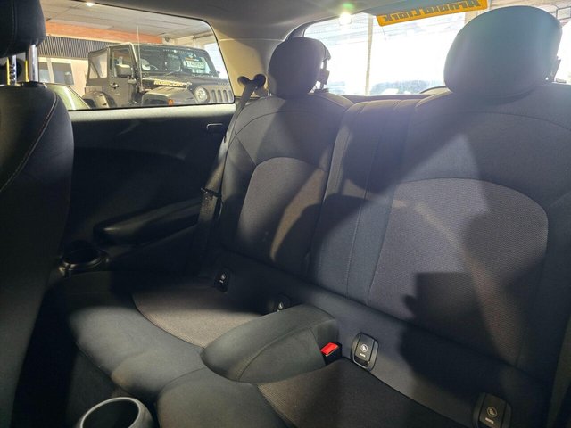 2017 MINI HATCH 1.5 Cooper Euro 6 (s/s) 3dr - Photo 11