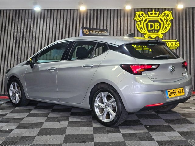 2017 VAUXHALL ASTRA 1.4i Turbo SRi Nav Euro 6 5dr - Photo 5