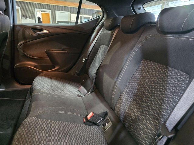 2017 VAUXHALL ASTRA 1.4i Turbo SRi Nav Euro 6 5dr - Photo 12